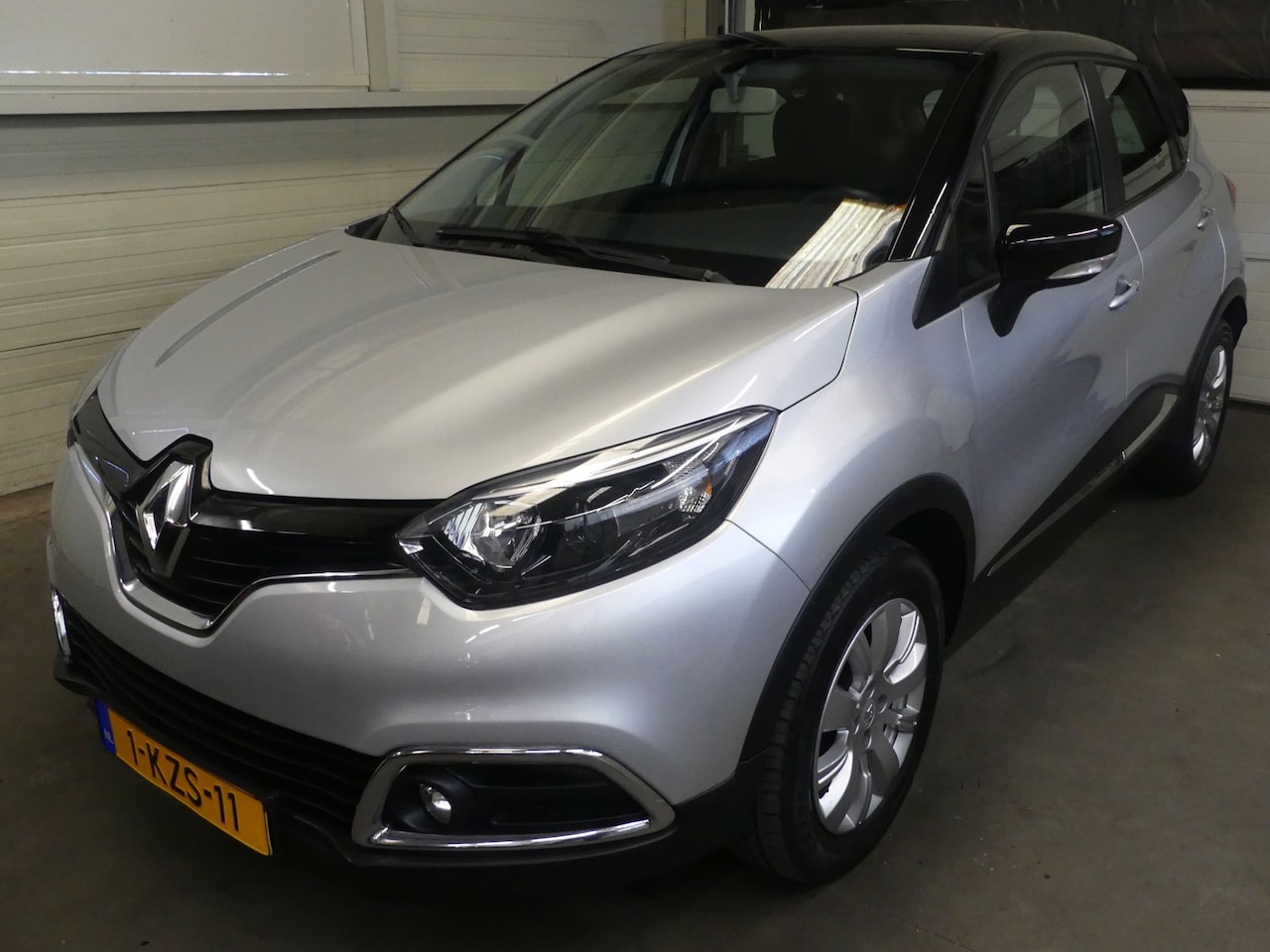 Renault Captur - 0.9 TCe Expression - Cruise Control - Trekhaak - AutoWereld.nl