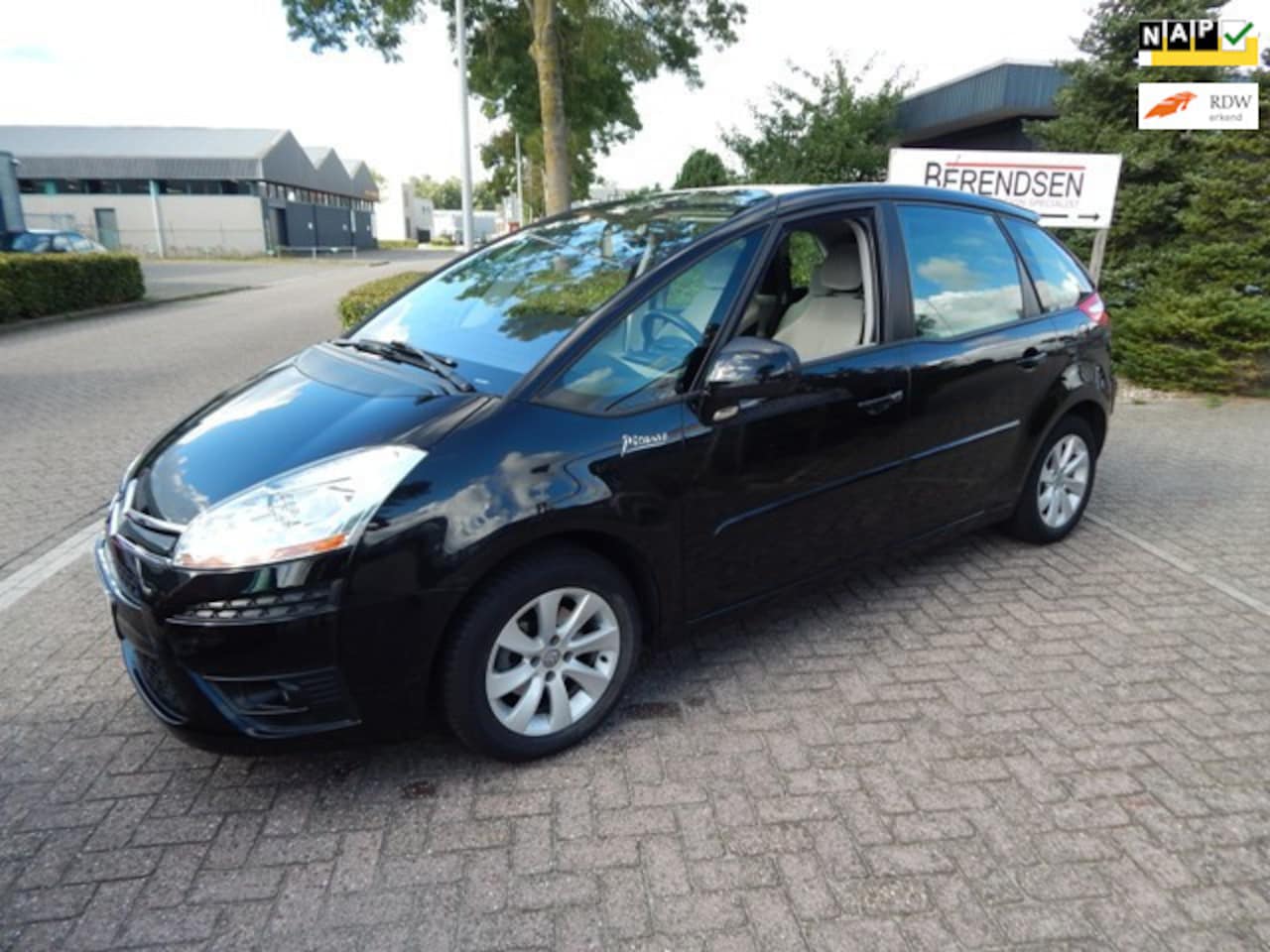 Citroën C4 Picasso - 1.8-16V Ambiance 5p. 1.8-16V Ambiance 5p. - AutoWereld.nl