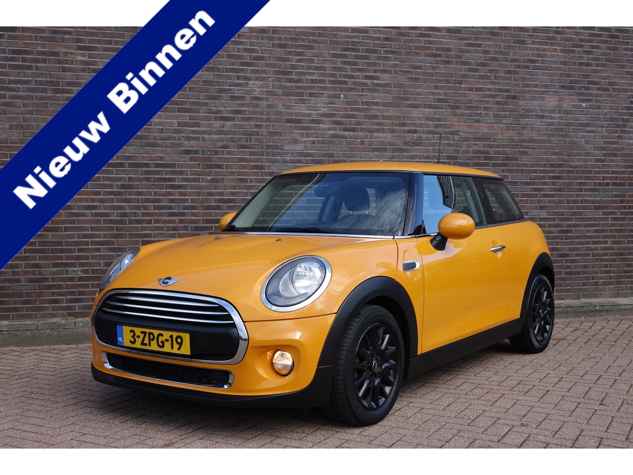 MINI 3-Deurs - 1.2 One Business, navigatie, ijskoude airco, cruise controle. keurige auto! - AutoWereld.nl
