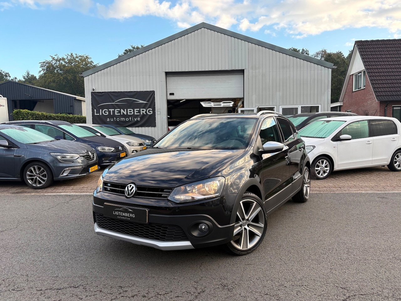 Volkswagen Polo - 1.2 TSI Cross Cruise|Clima|Distri.B Nieuw - AutoWereld.nl
