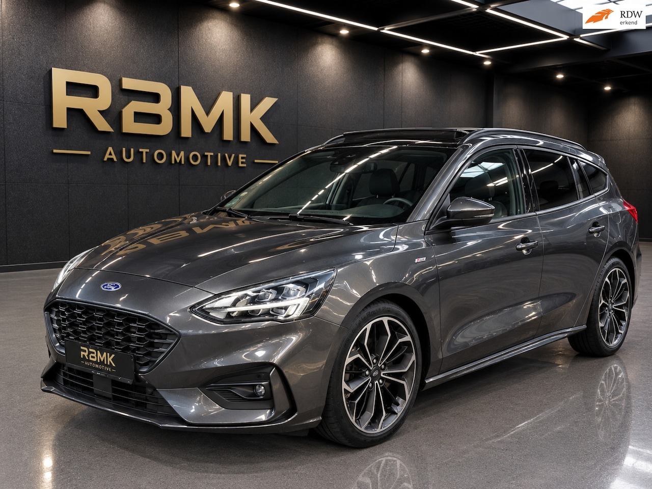 Ford Focus - 1.5 EcoBoost ST Line Business / Panorama dak! - AutoWereld.nl