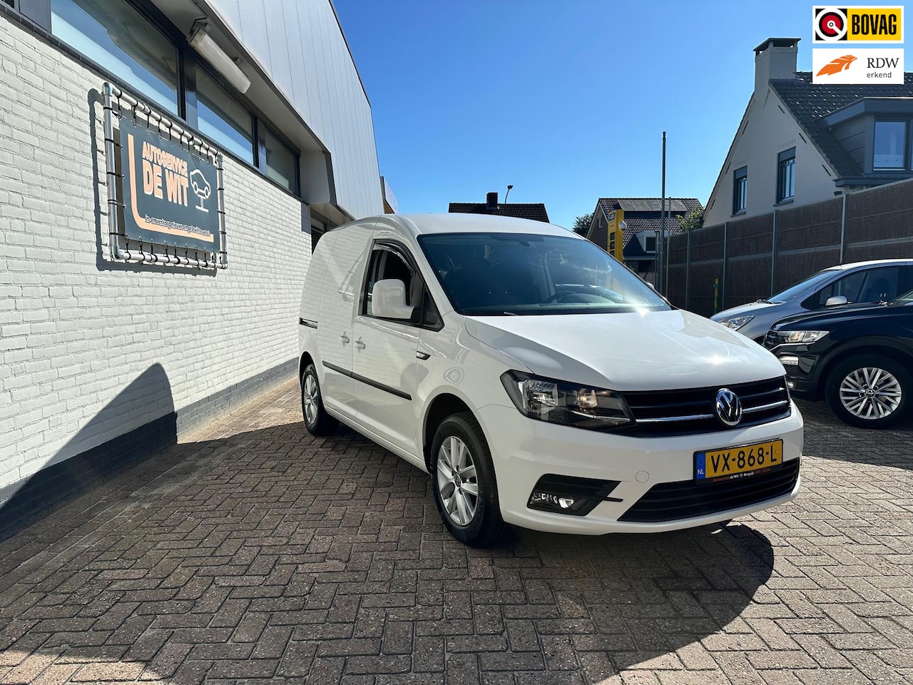 Volkswagen Caddy - 2.0 TDI L1H1 BMT Highline 2.0 TDI L1H1 BMT Highline - AutoWereld.nl
