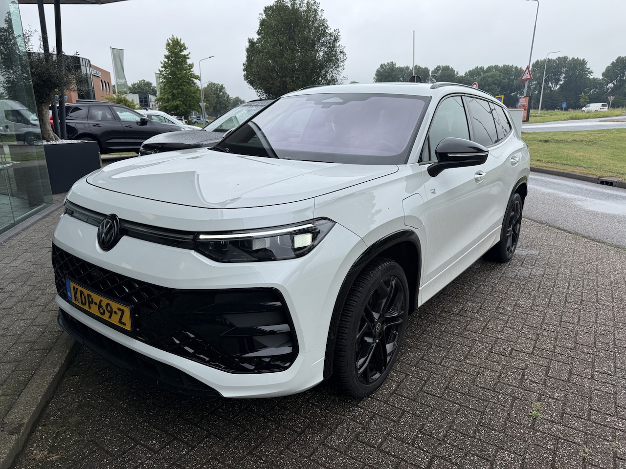 Volkswagen Tayron - eHybrid R-Line Edition ** Leder ** Panodak ** Memory ** HUD NP 67K - AutoWereld.nl