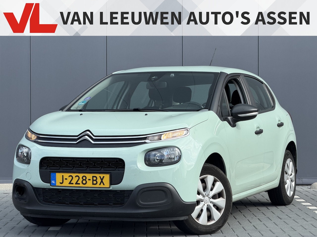 Citroën C3 - 1.2 PureTech Live | Nieuw binnen | Nette auto | Cruise | Airco - AutoWereld.nl