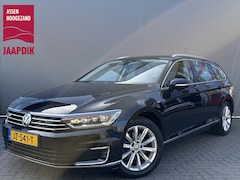 Volkswagen Passat Variant - BWJ 2016 1.4 TSI 231 PK GTE Highline FULL LED | STOELVERW. | CARPLAY + ANDROID | NAVI | CL