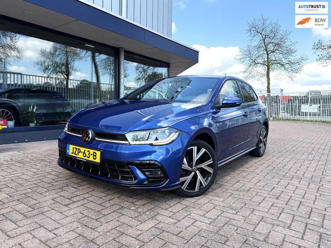 Volkswagen Polo - 1.0 TSI R-Line | IQ Light | Virtual | ACC - AutoWereld.nl