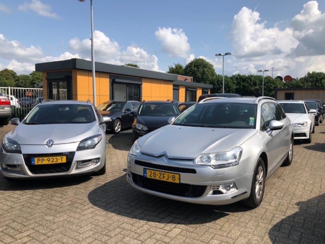 Citroën C5 - 1.6 HDI BUSINESS AFGEPRIJSD VAN 3900 EUR) VOOR 2950 EURO!!!! - AutoWereld.nl