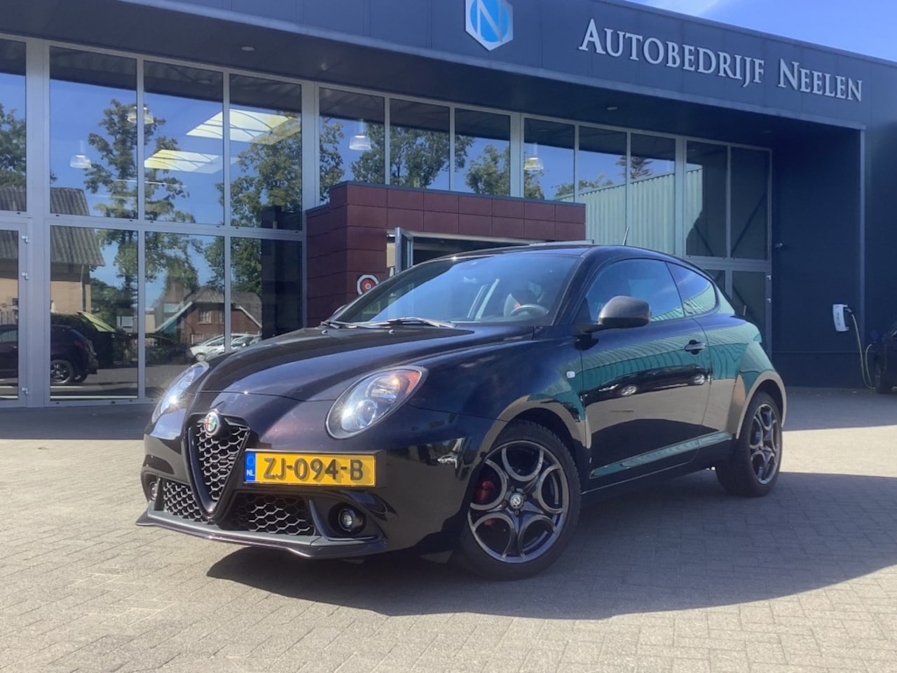 Alfa Romeo MiTo - 0,9 TwinAir Eco I climatronic I navi I 17 Inch - AutoWereld.nl