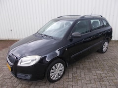 Skoda Fabia Combi - 1.2-12V Go ( NW. APK KEURING BIJ VERKOOP )