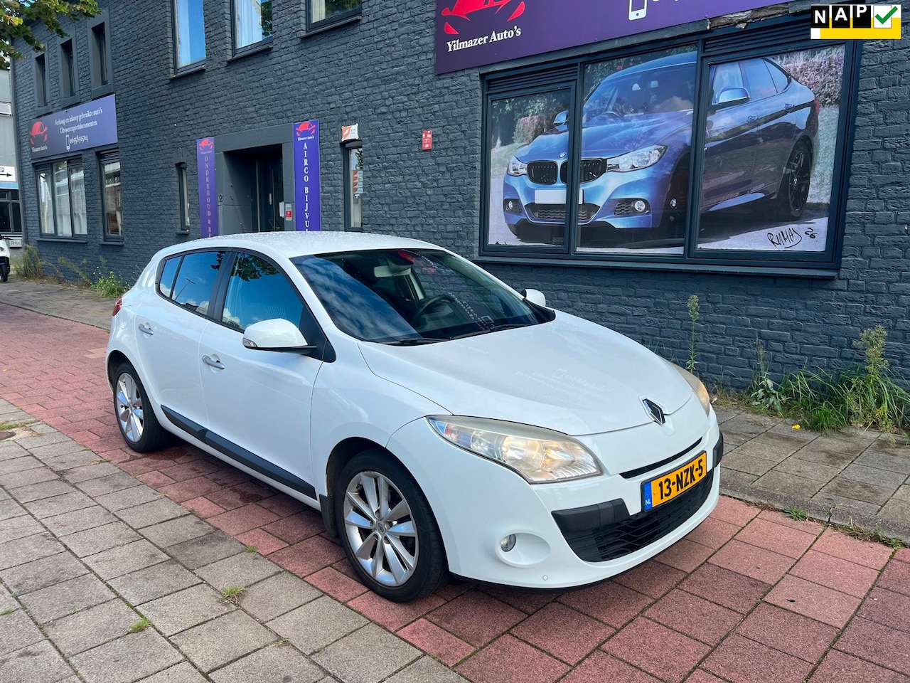 Renault Mégane - 1.4 TCE Celsium navi - AutoWereld.nl