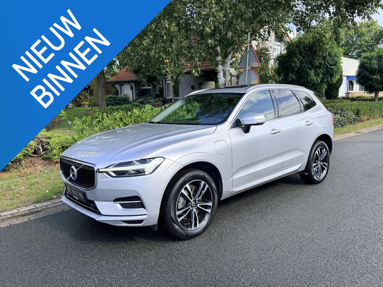 Volvo XC60 - 2.0 T8 PHEV AWD 390PK Inscription•Pano•Leder - AutoWereld.nl