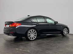 BMW 5-serie - 530i High Executive M-Sport | Soft-Close | Harman Kardon | Open dak | Comfortstoelen | Dri