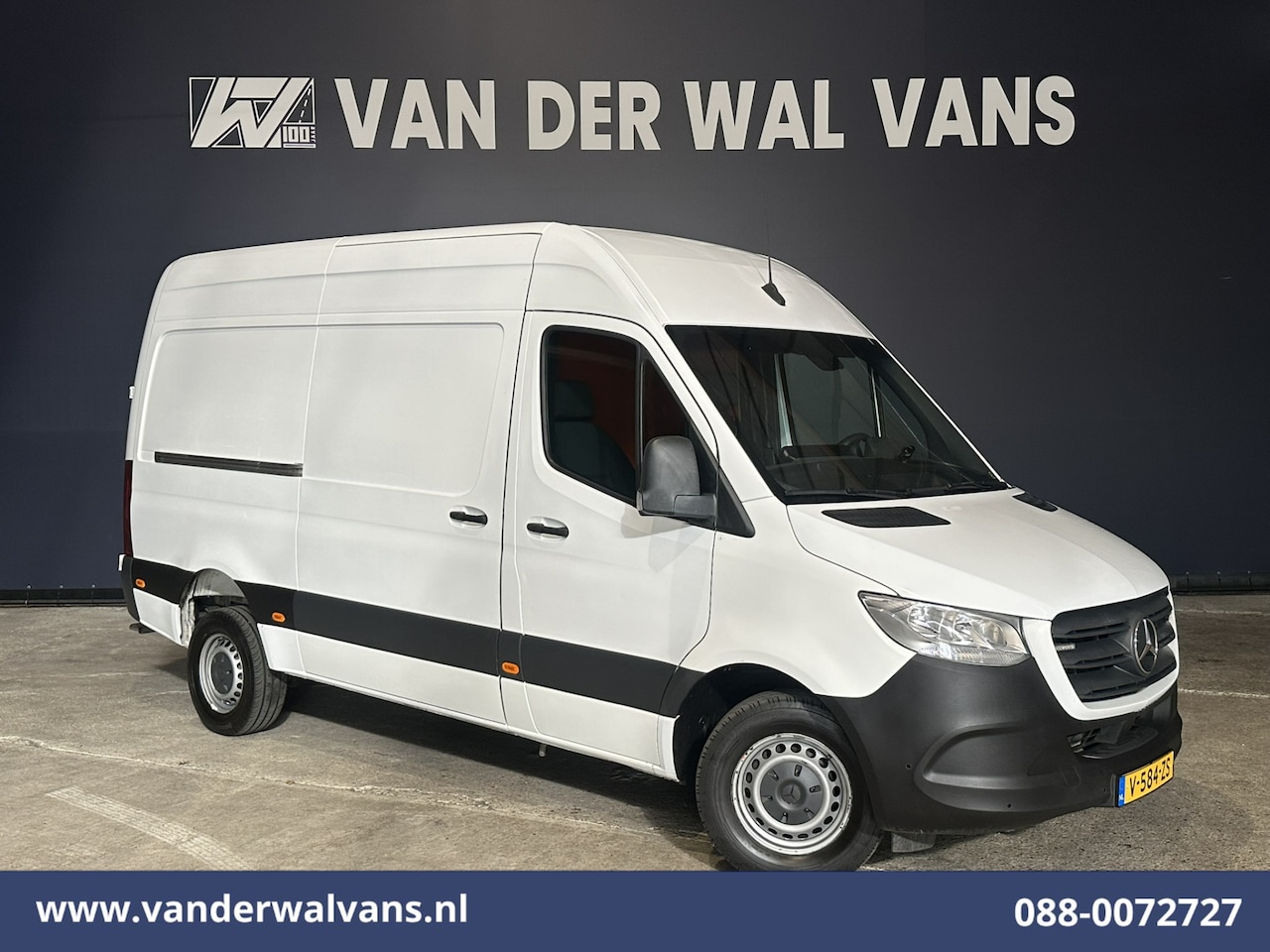Mercedes-Benz Sprinter - 316 CDI 164pk 3500kg Trekhaak L2H2 Euro6 Airco | Camera | Apple Carplay | Cruisecontrol An - AutoWereld.nl