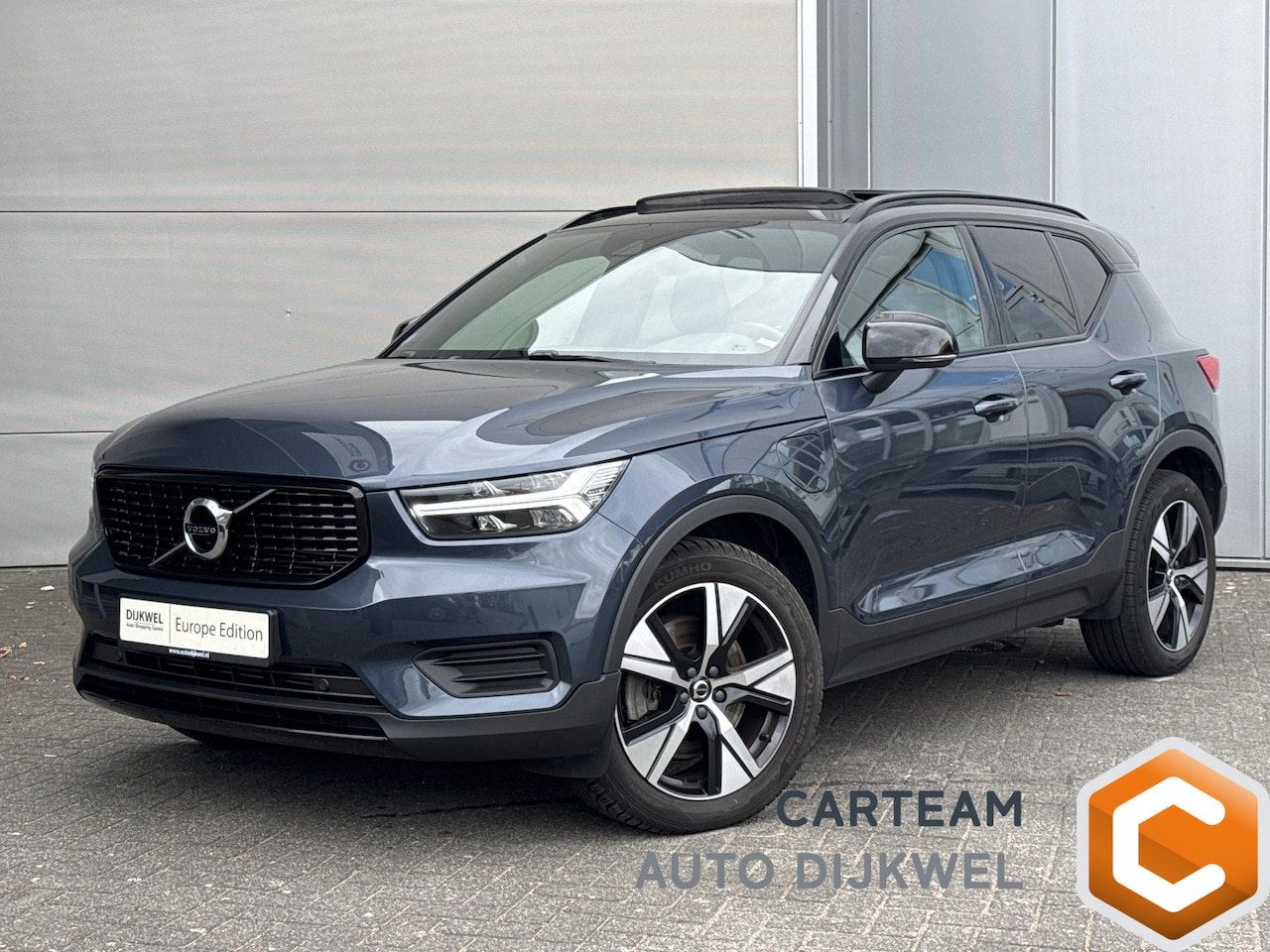 Volvo XC40 - 1.5 T5 Recharge R-Design | Panodak | Leder | - AutoWereld.nl