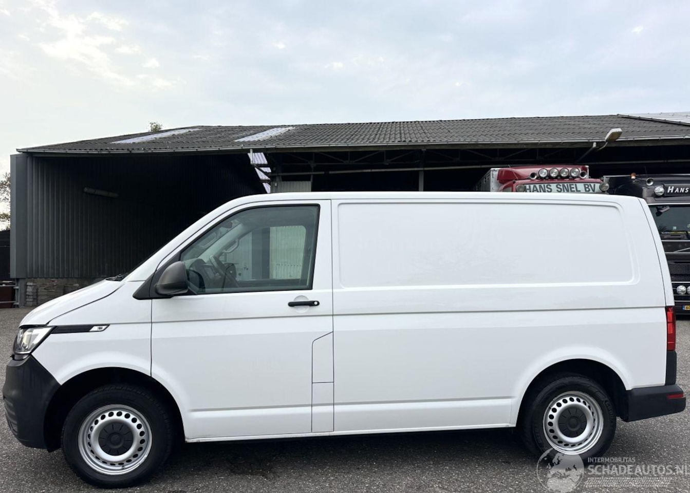 Volkswagen Transporter - 2.0 TDI L1H1 2.0 TDI 150pk L1/H1 - AutoWereld.nl