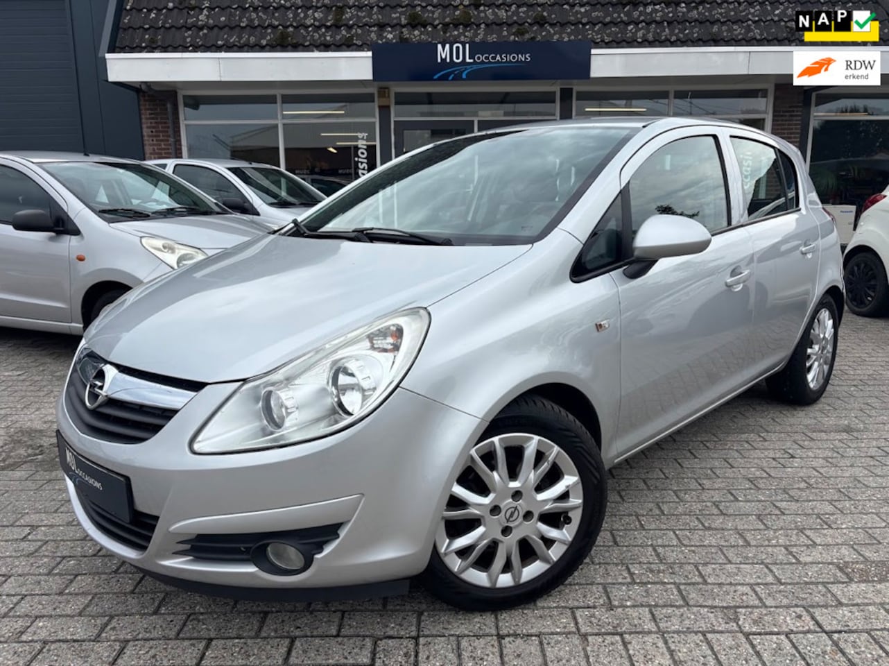 Opel Corsa - 1.4-16V |Trekhaak|Cruise|Boekjes|Nwe Apk - AutoWereld.nl