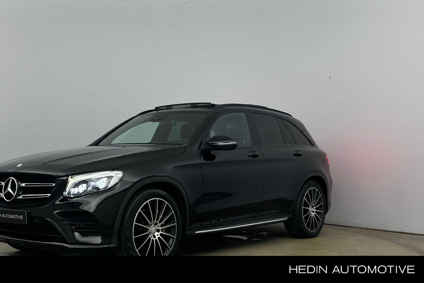 Mercedes-Benz GLC-klasse - GLC 250 Automaat 4MATIC AMG Line | Nightpakket | Air Body Control | Panoramadak | LED | Pa - AutoWereld.nl