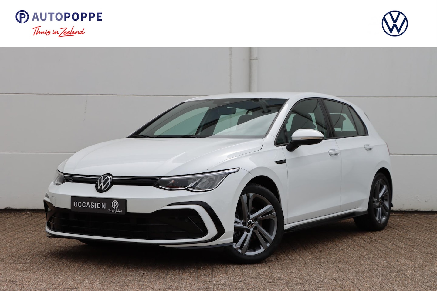 Volkswagen Golf - 1.5 eTSI R-Line DSG7 130pk - AutoWereld.nl