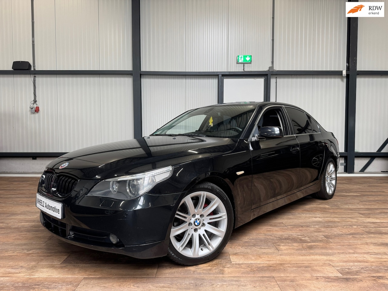 BMW 5-serie - 523i Automaat / AIRCO / CRUISE / LPG / Belgische kenteken / EXPORT / - AutoWereld.nl