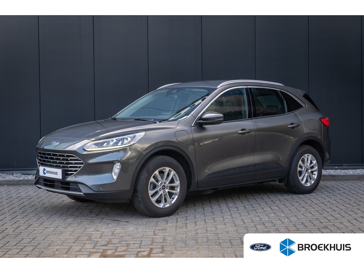 Ford Kuga - 2.5 PHEV Titanium | Wegklap Trekhaak | Winter Pack | Camera - AutoWereld.nl
