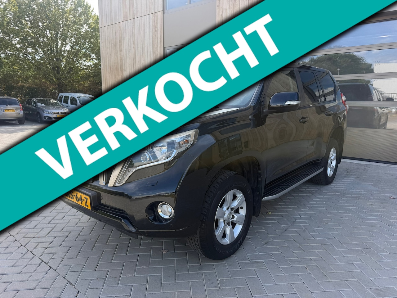 Toyota Land Cruiser - 3.0 D-4D LX 5DRS|Automaat|Clima|Keyless|Stoel/stuurverwarming|Cruise controle|leren bekled - AutoWereld.nl
