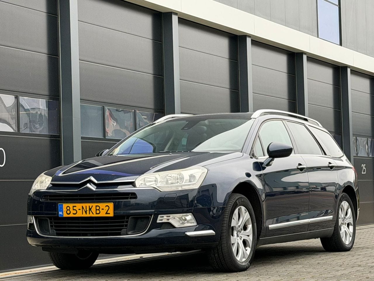 Citroën C5 - 2.2 HDIF Panorama Leer Navi - AutoWereld.nl