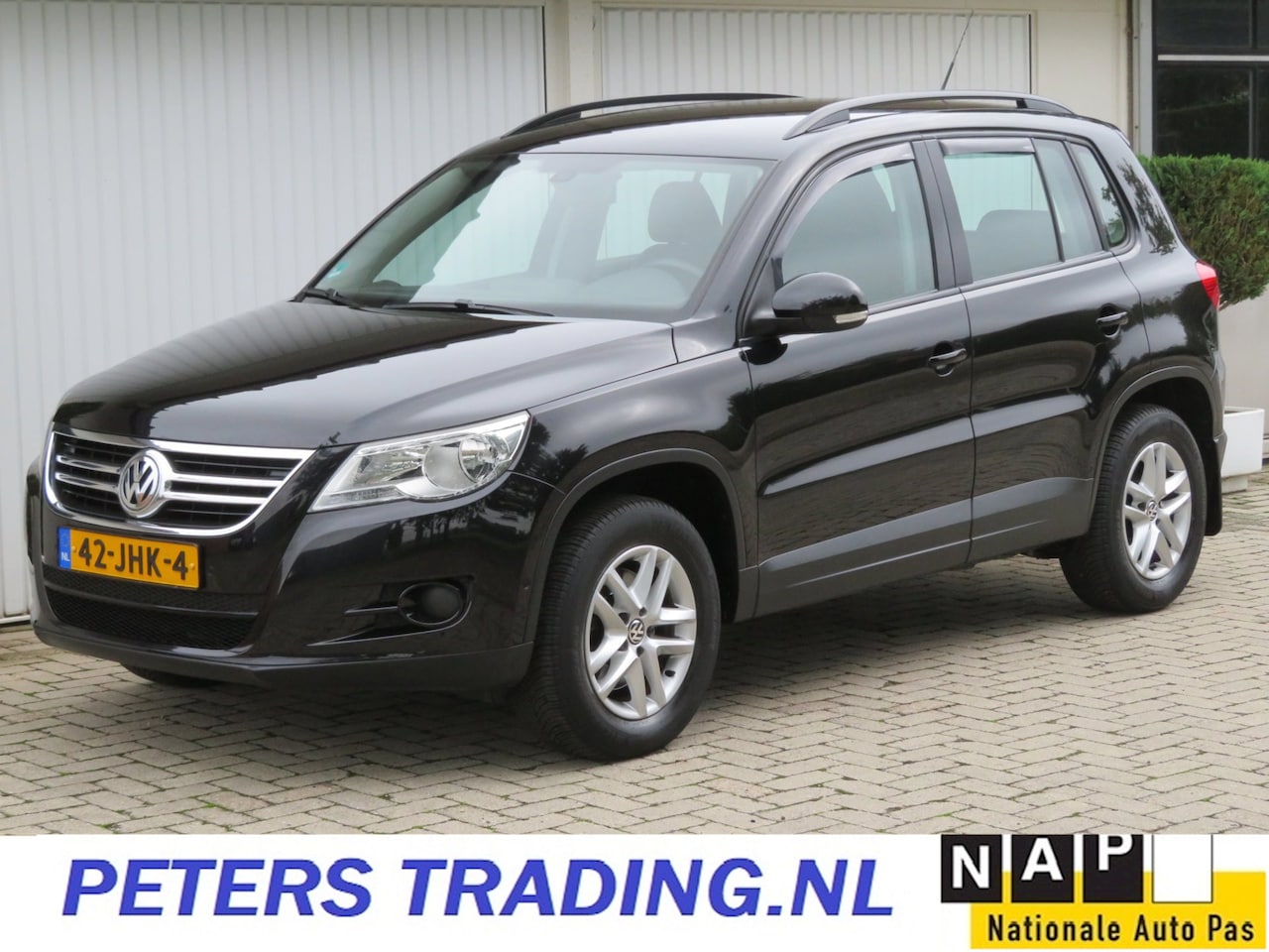 Volkswagen Tiguan - 2.0 TSI Comfort&Design 4Motion PDC-CAMERA-NAVI-CLIMA - AutoWereld.nl