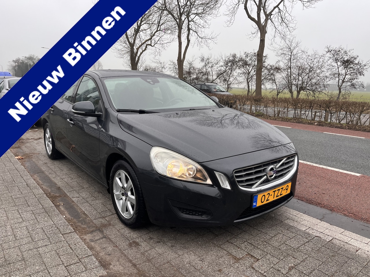 Volvo S60 - 1.6 T4 180 PK AUTOMAAT Kinetic Nap Pdc Schuifkantdak. Lmv Volledig Onderhouden NWE APK - AutoWereld.nl