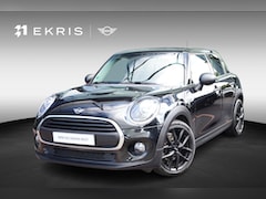 MINI 5-Deurs - One | Parkeersensoren achter | Apple Carplay | Navigatie