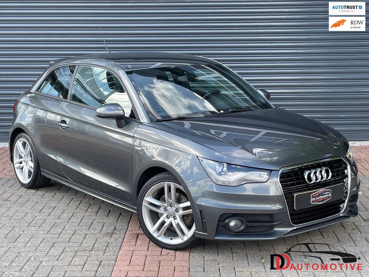 Audi A1 - 1.4 TFSI 3x S-Line Automaat | Led | Navi | Leder | PDC | Orgineel NL - AutoWereld.nl