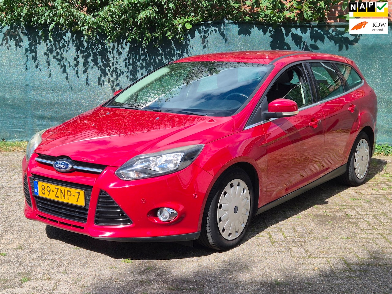 Ford Focus Wagon - 1.6 TDCI ECOnetic Lease Titanium 1.6 TDCI ECOnetic Lease Titanium - AutoWereld.nl