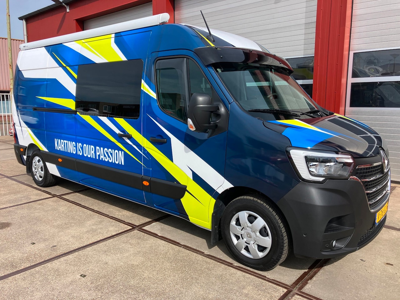 Renault Master - T35 2.3 dCi 135 L3H2 Work Edition Geschikt voor de Kart sport / race sport - AutoWereld.nl