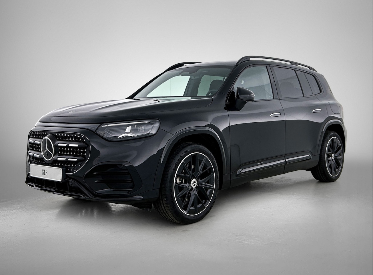Mercedes-Benz GLB - 180 Business Solution AMG 7p. | Premium pakket | Nightpakket | Verstelbare demping | Vast - AutoWereld.nl