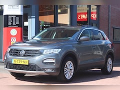 Volkswagen T-Roc - 1.0 TSI *Style* | Carplay | Adaptive Cruise & Climate Control | navigatie | PDC | Privacy
