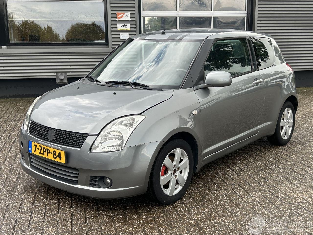 Suzuki Swift - 1.3 Comfort 1.3 Comfort - AutoWereld.nl