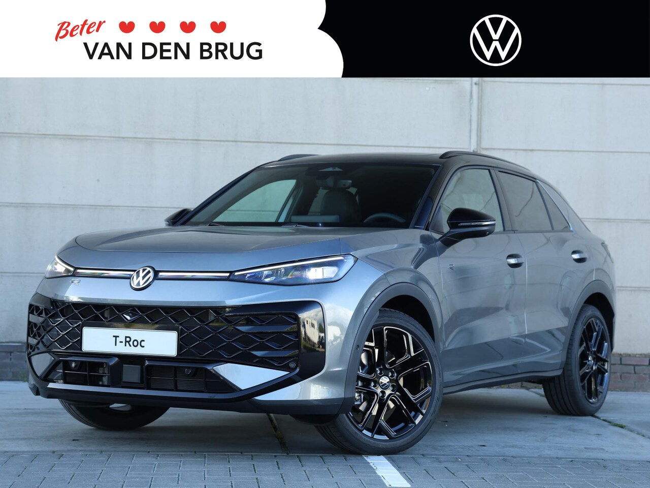 Volkswagen T-Roc - R-Line First Edition 1.5 eTSI 110 kW / 150 PK SUV | Trekhaak | Matrix-Led | Panoramadak | - AutoWereld.nl
