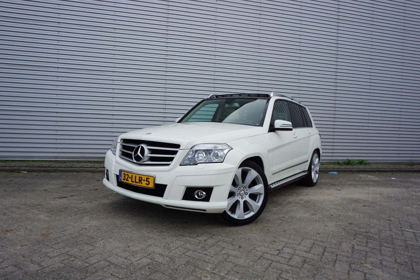 Mercedes-Benz GLK-klasse - 350 4-Matic Automaat - Pano / Climate / Navi / Cruise / Camera / Leder / Stoelverw. / Trek - AutoWereld.nl