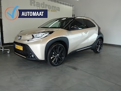 Toyota Aygo X - 1.0 VVT-i S-CVT Premium JBL Camera Clima NL Auto