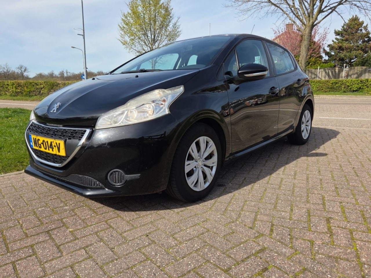 Peugeot 208 - 1.2 PureTech 82PK 5D (104g) Active - AutoWereld.nl