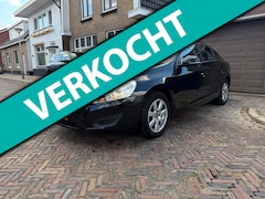 Volvo S60 - 1.6 T4 Kinetic NIEUWE APK