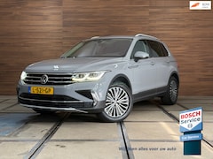 Volkswagen Tiguan - 1.5 TSI Elegance | Moonstone Grey | IQ.Light Matrix LED | Massage | Camera | Trekhaak | Pa
