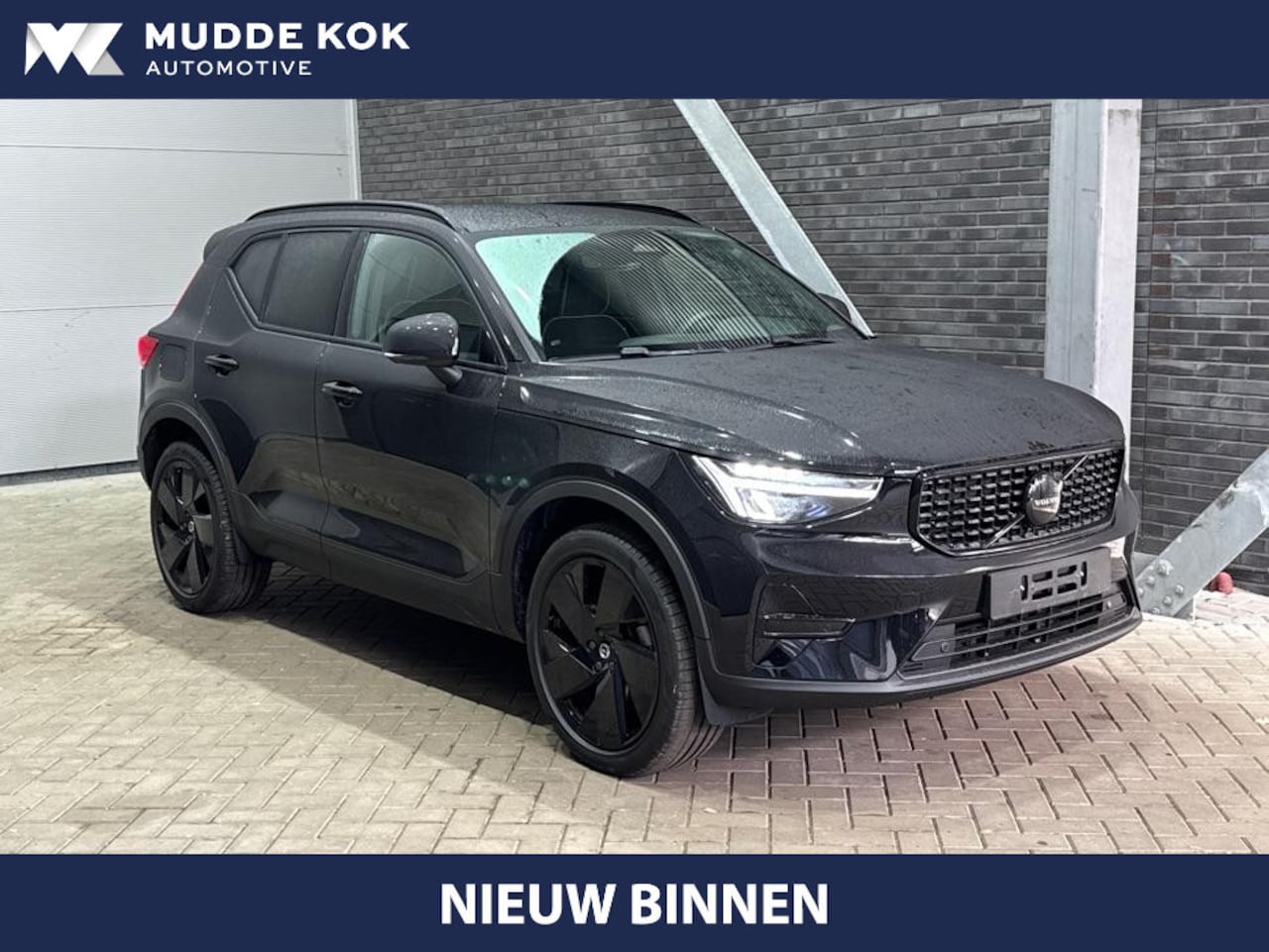 Volvo XC40 - 2.0 B3 Plus Black Edition | Harman/Kardon | Pilot Assist | Camera | BLIS | Memory | Stoel+ - AutoWereld.nl