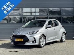 Toyota Yaris - 1.5 HYBRID 115 ACTIVE I AUTOMAAT I APPLE CARPLAY I P-CAMERA I ADAPTIVE CRUISE CONTROL