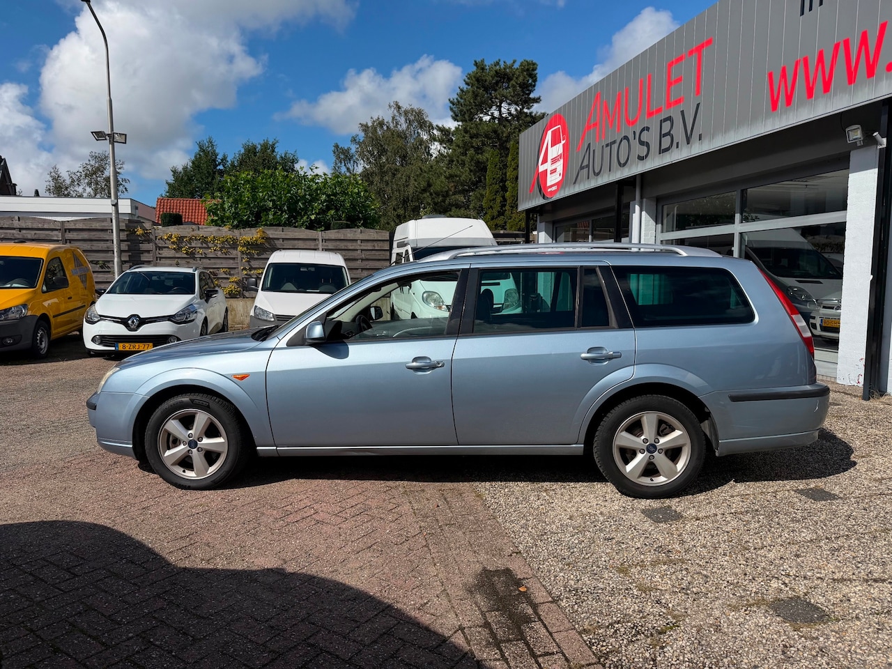 Ford Mondeo Wagon - 1.8 1.8,93kw/126pk,16V,Platinum,10-2005 - AutoWereld.nl