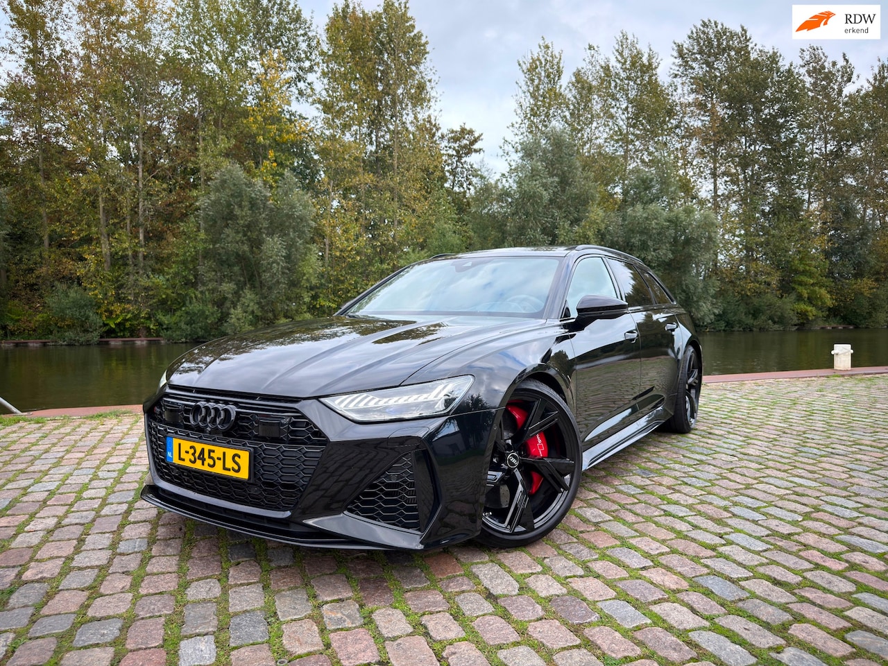 Audi A6 Avant - RS 6 TFSI quattro|Keramisch | B&O | 360° Camera | HUD | Softclose | Pano |Performance-uitl - AutoWereld.nl