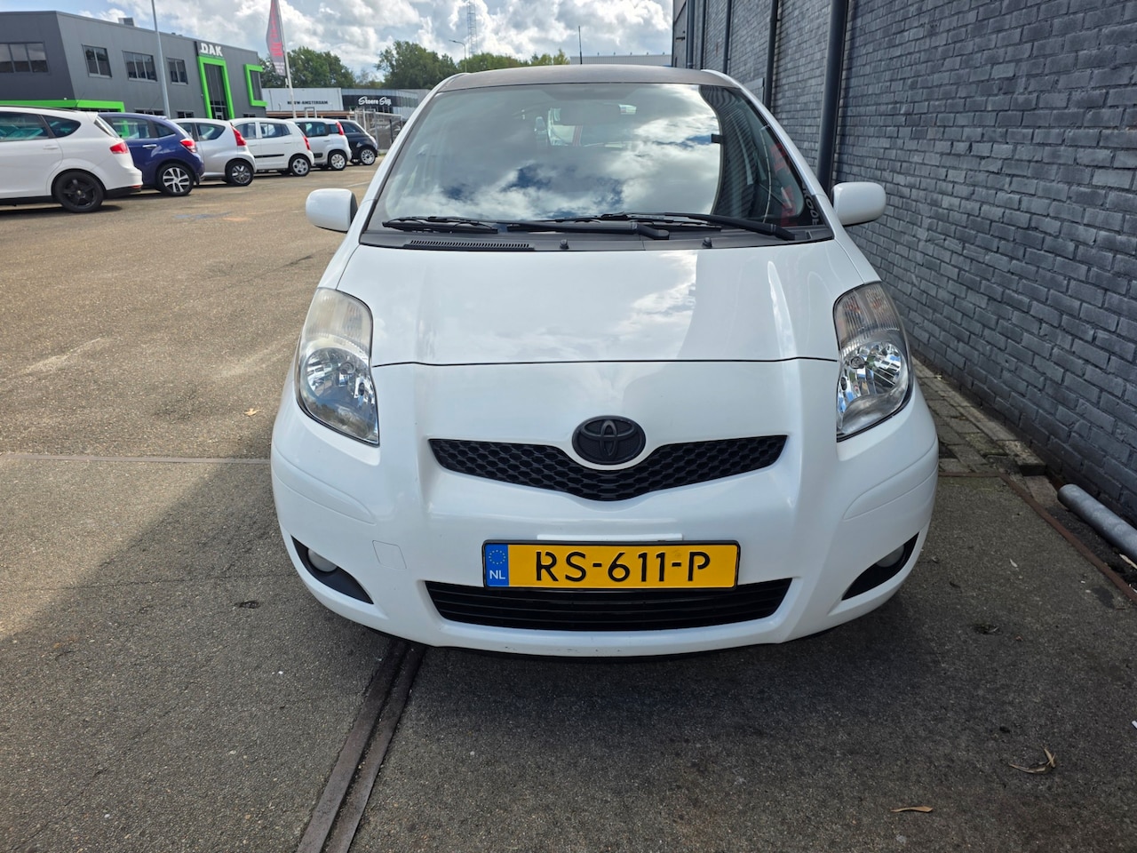 Toyota Yaris - 1.3 VVT-i Comfort 1.3 VVTi Comfort - AutoWereld.nl
