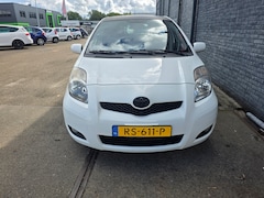 Toyota Yaris - 1.3 VVTi Comfort
