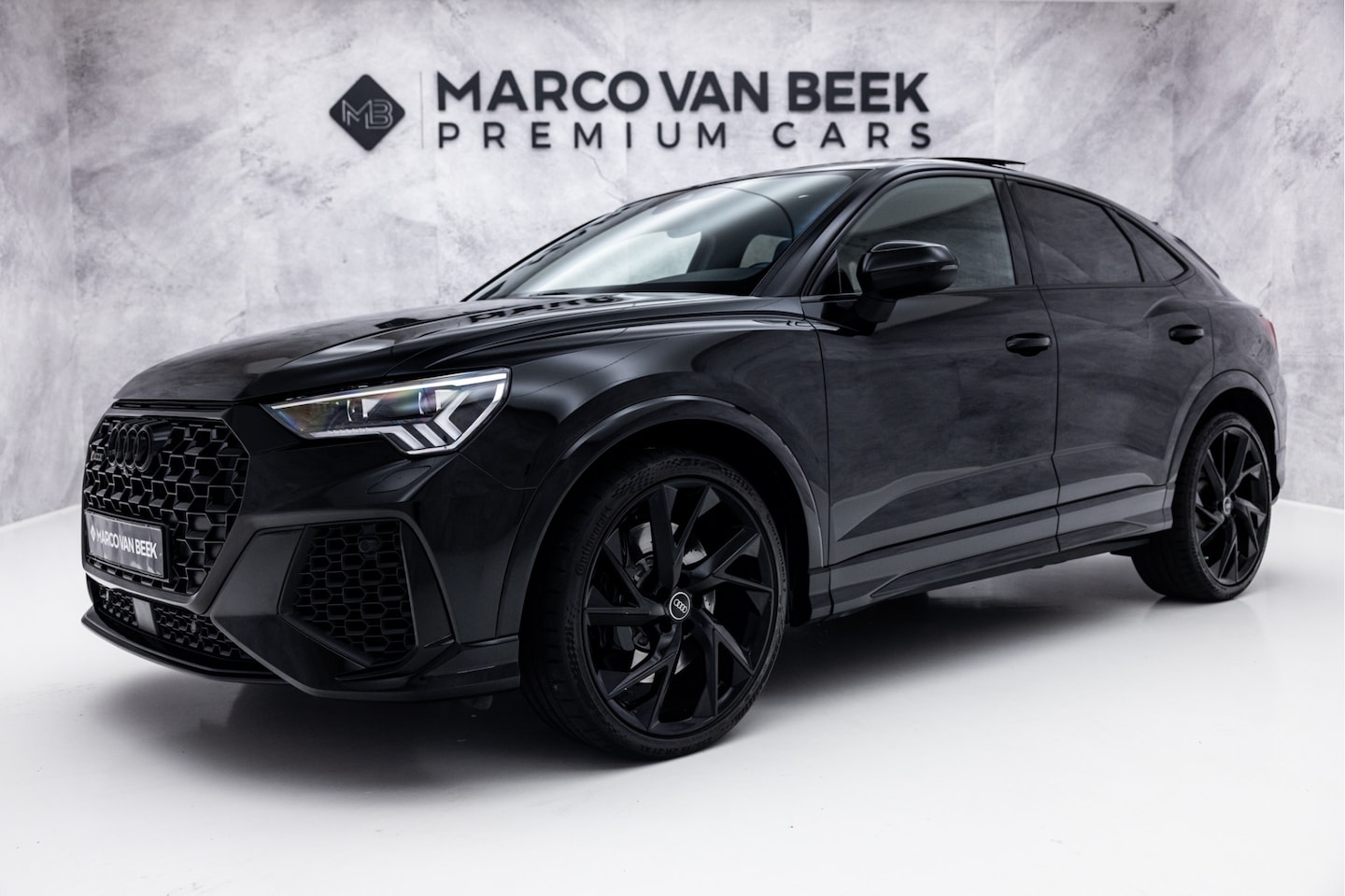 Audi RSQ3 Sportback - 2.5 TFSI | Pano | 21" | RS Stoel | B&O | Matrix LED - AutoWereld.nl