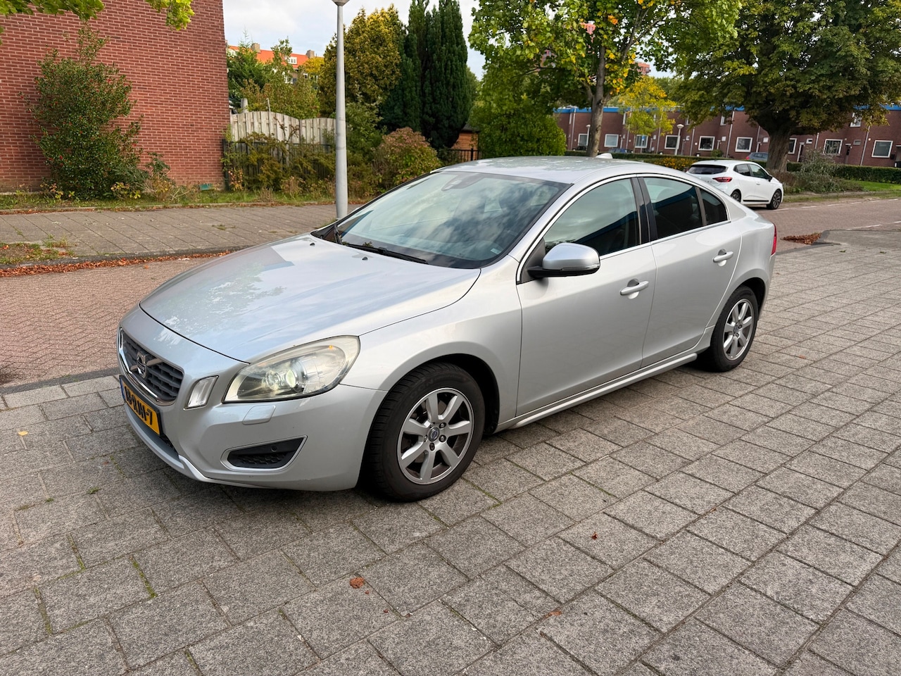 Volvo S60 - 1.6 T4F Summum 1.6 T4F Summum - AutoWereld.nl
