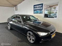 BMW 3-serie - 318d High Executive Airco - Navi - Cruise - Stoelverwarming